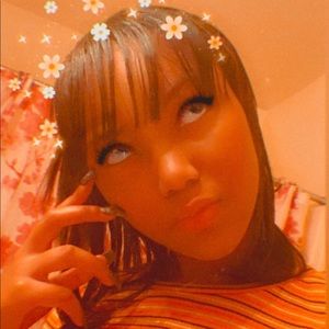 Meet your Posher, Ashili